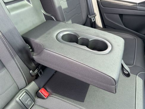 Used 2025 Volkswagen Taos SE image 45