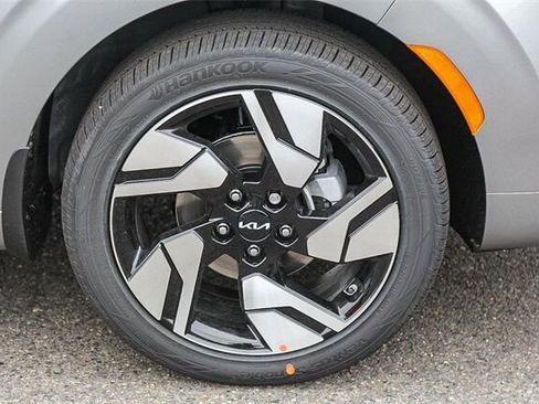 New 2025 Kia Soul GT-Line image 11