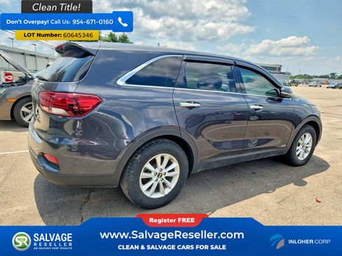Used 2019 Kia Sorento AWD image 4