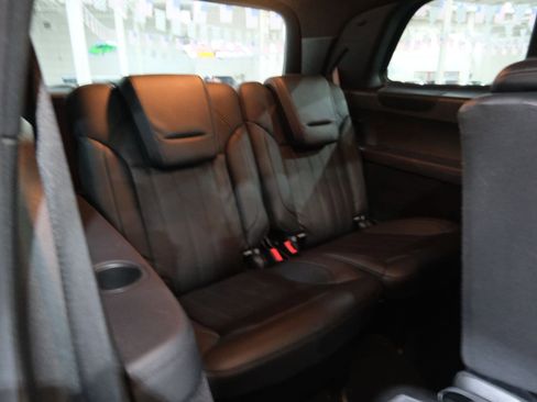 Used 2017 Mercedes-Benz GLS 450 4MATIC w/ Premium Package image 29