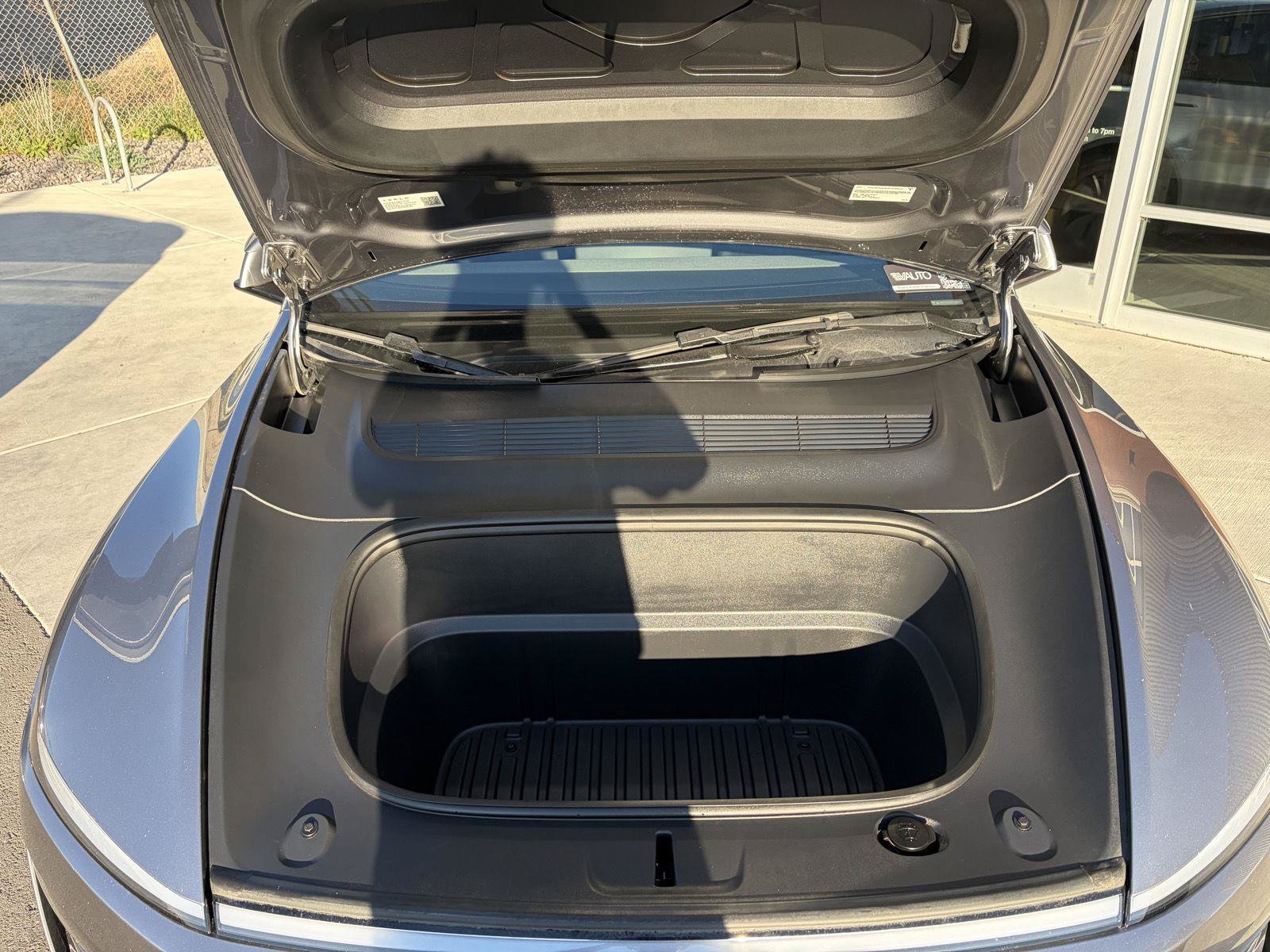 Used 2026 Tesla Model Y AWD image 27