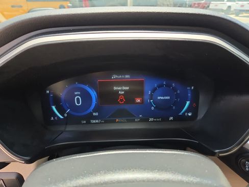 Used 2022 Ford Escape SEL w/ Technology Package FWD image 26