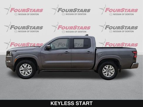 Used 2024 Nissan Frontier SV w/ SV Convenience Package image 8