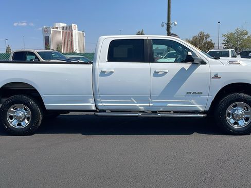 Used 2021 RAM 2500 Big Horn AWD/4WD image 4
