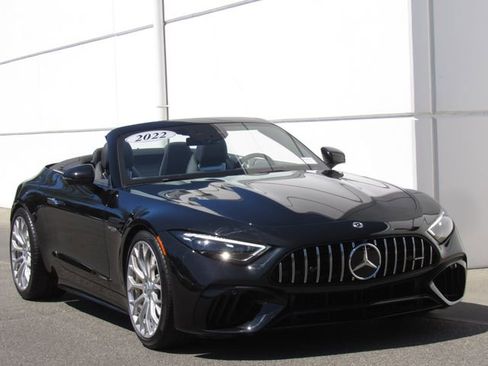 Certified 2022 Mercedes-Benz SL 63 AMG 4MATIC w/ Driver Assistance Package image 2