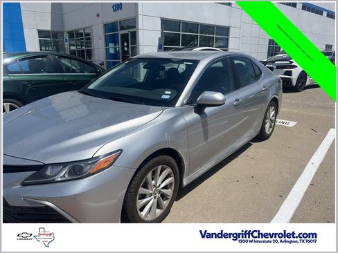 Used 2024 Toyota Camry LE FWD image 1