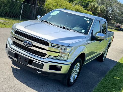Used 2020 Ford F150 Platinum w/ Equipment Group 701A Luxury AWD/4WD image 2