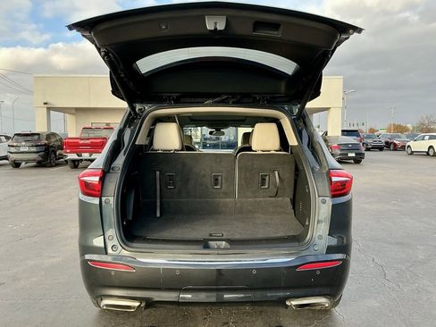 Used 2021 Buick Enclave Essence w/ Sound and Sites Package image 18