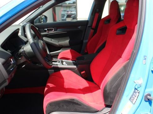 Used 2025 Honda Civic Type R image 10