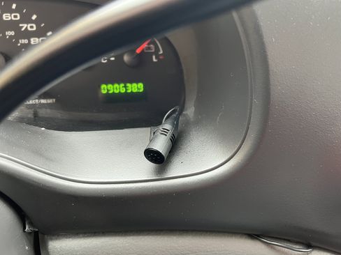 Used 2008 Ford E-350 and Econoline 350 Super Duty image 21