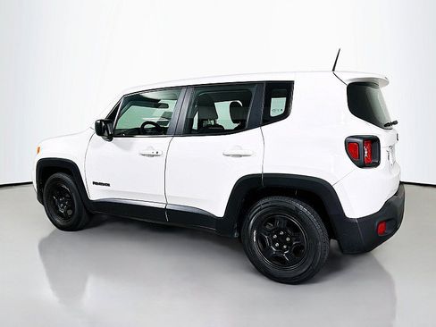 Used 2020 Jeep Renegade Sport FWD image 5