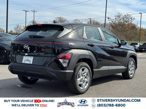 Used 2026 Hyundai Kona SE FWD image 12