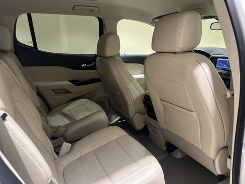 Used 2023 GMC Acadia Denali AWD/4WD image 25