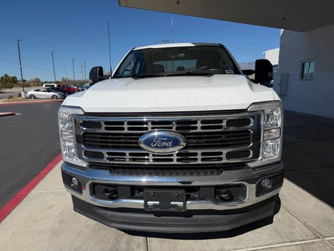 Used 2024 Ford F250 XLT image 8