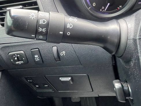 Used 2011 Lexus ES 350 FWD image 17