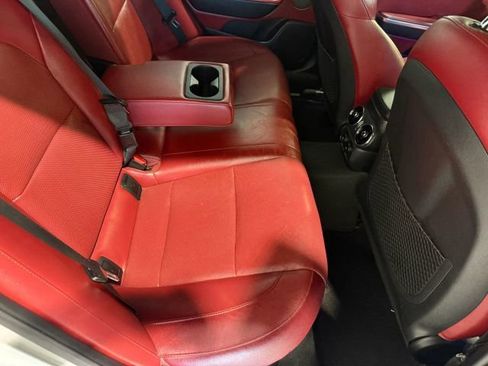 Used 2019 Kia Stinger GT1 image 31