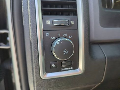 Used 2019 RAM 1500 Big Horn image 26