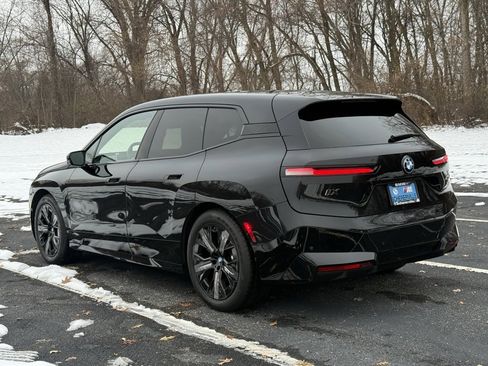 Certified 2024 BMW iX M60 image 7