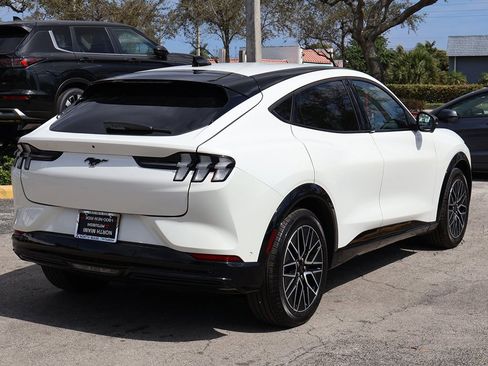 Used 2024 Ford Mustang Mach-E Premium image 11