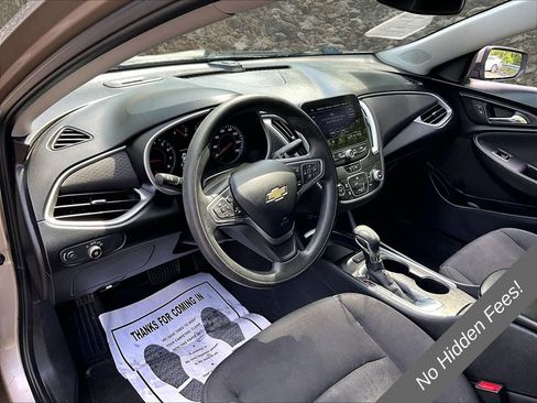 Used 2022 Chevrolet Malibu LS w/ Driver Confidence Package II FWD image 10
