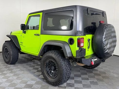 Used 2013 Jeep Wrangler Sport AWD/4WD image 4