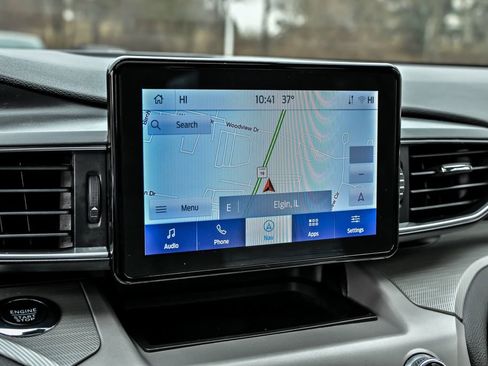 Used 2023 Ford Explorer XLT w/ Equipment Group 202A image 23