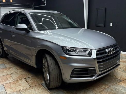 Used 2019 Audi Q5 2.0T Premium Plus w/ Premium Plus Package image 5