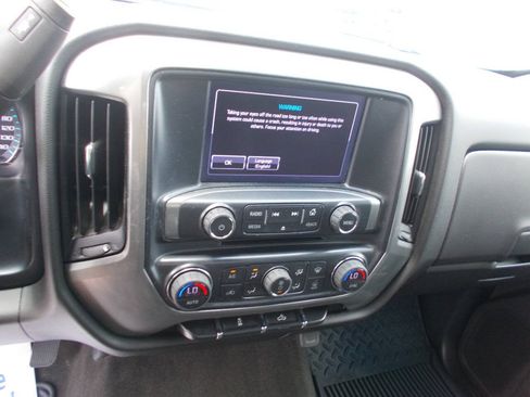 Used 2018 Chevrolet Silverado 1500 LT w/ All Star Edition AWD/4WD image 16