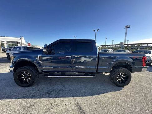 Used 2019 Ford F250 Lariat w/ Lariat Ultimate Package image 8