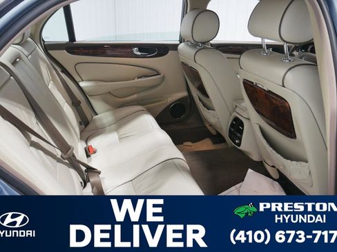 Used 2005 Jaguar XJ Vanden Plas image 17