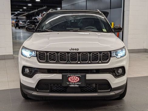 Used 2026 Jeep Compass Limited AWD/4WD image 11