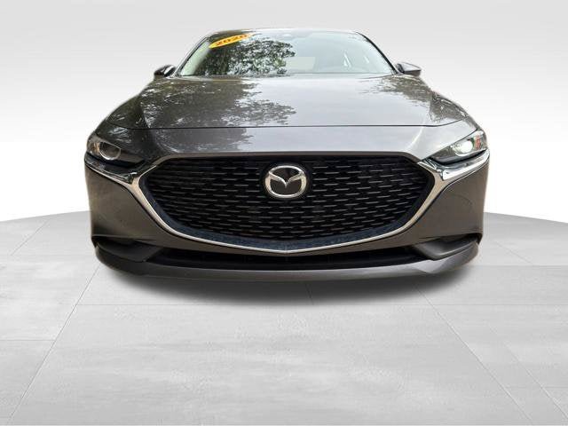 Used 2020 MAZDA MAZDA3 Sedan w/ Select Package FWD image 2