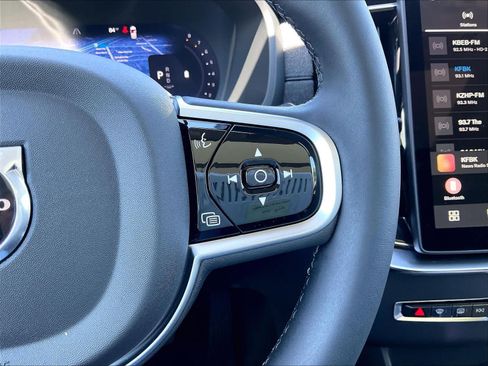 New 2026 Volvo XC90 B6 Core AWD/4WD image 18