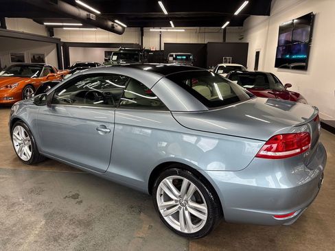 Used 2012 Volkswagen Eos Executive image 8