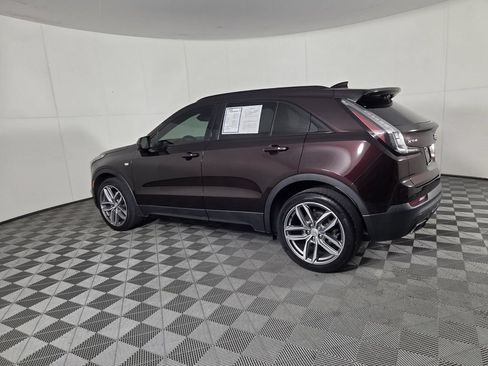 Used 2020 Cadillac XT4 Sport w/ Driver Assist Package FWD image 6