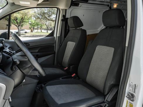 Used 2019 Ford Transit Connect XL image 33