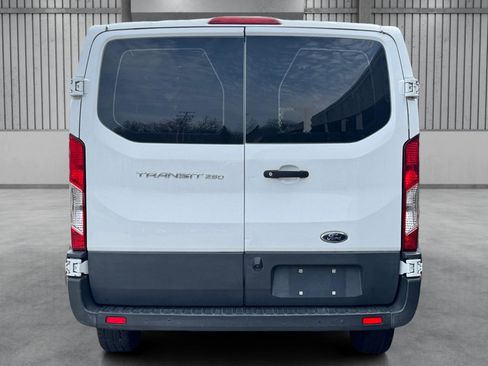 Used 2018 Ford Transit 250 130 Low Roof w/ Exterior Upgrade Package image 10