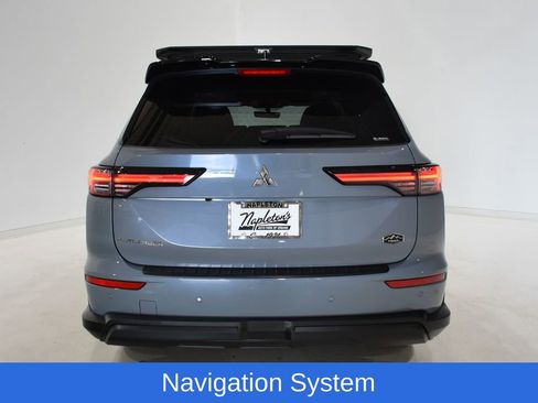New 2025 Mitsubishi Outlander AWD image 5