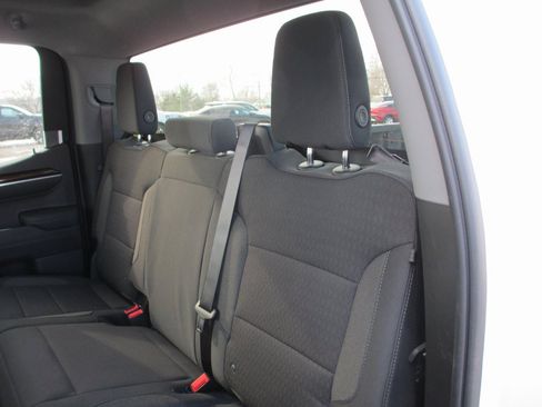 New 2026 GMC Sierra 1500 Elevation image 13