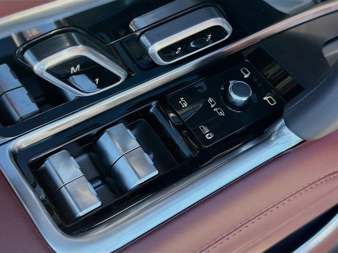 New 2026 Land Rover Range Rover SE AWD/4WD image 24