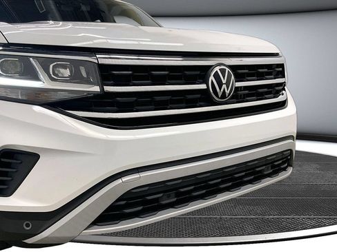 Used 2023 Volkswagen Atlas Cross Sport SE AWD/4WD image 31
