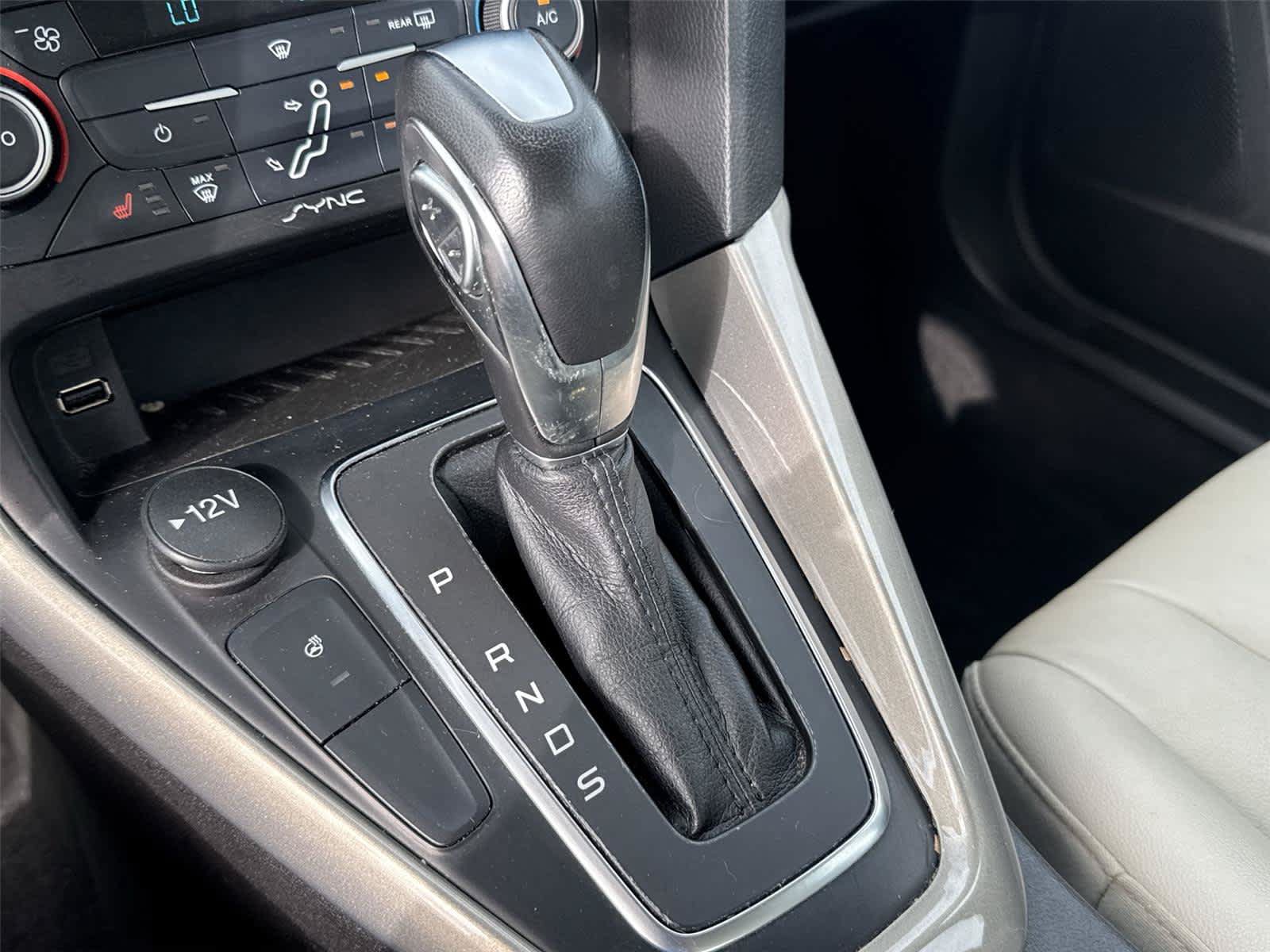 Used 2018 Ford Focus Titanium FWD image 26