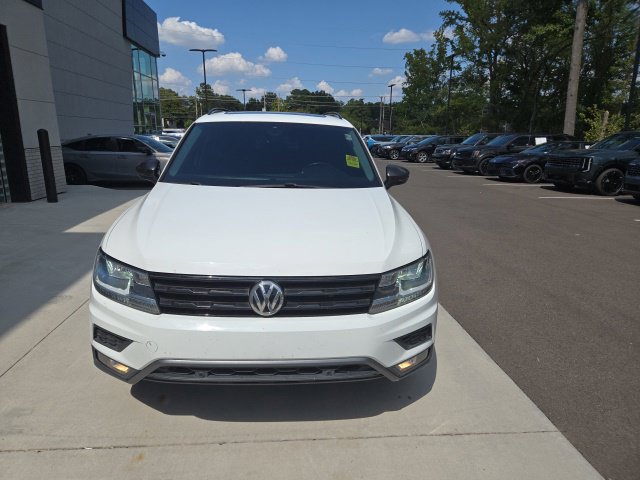 Used 2021 Volkswagen Tiguan SEL FWD image 2