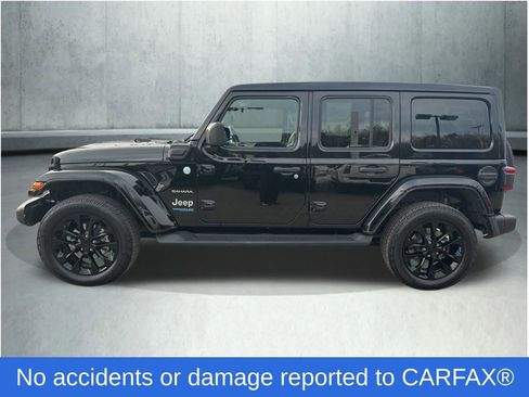 Used 2022 Jeep Wrangler Unlimited Sahara w/ Cold Weather Group image 2