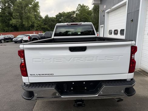 Used 2025 Chevrolet Silverado 3500 W/T w/ WT/CX Safety Package AWD/4WD image 5