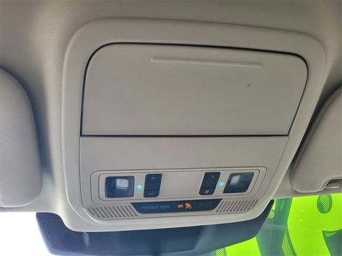 Used 2020 Ford Explorer XLT w/ Class III Trailer Tow Package image 22