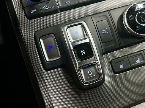 Used 2020 Hyundai Palisade Limited image 18