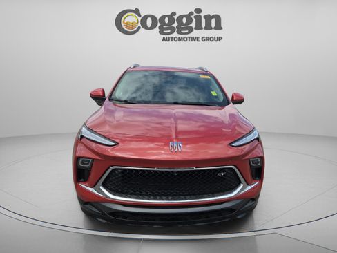 Used 2024 Buick Encore GX Sport Touring w/ Experience Buick Package image 8