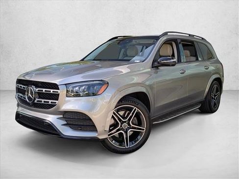 Used 2023 Mercedes-Benz GLS 450 4MATIC image 1
