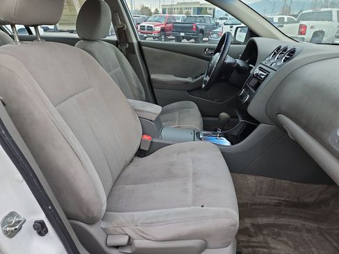Used 2011 Nissan Altima 2.5 image 29